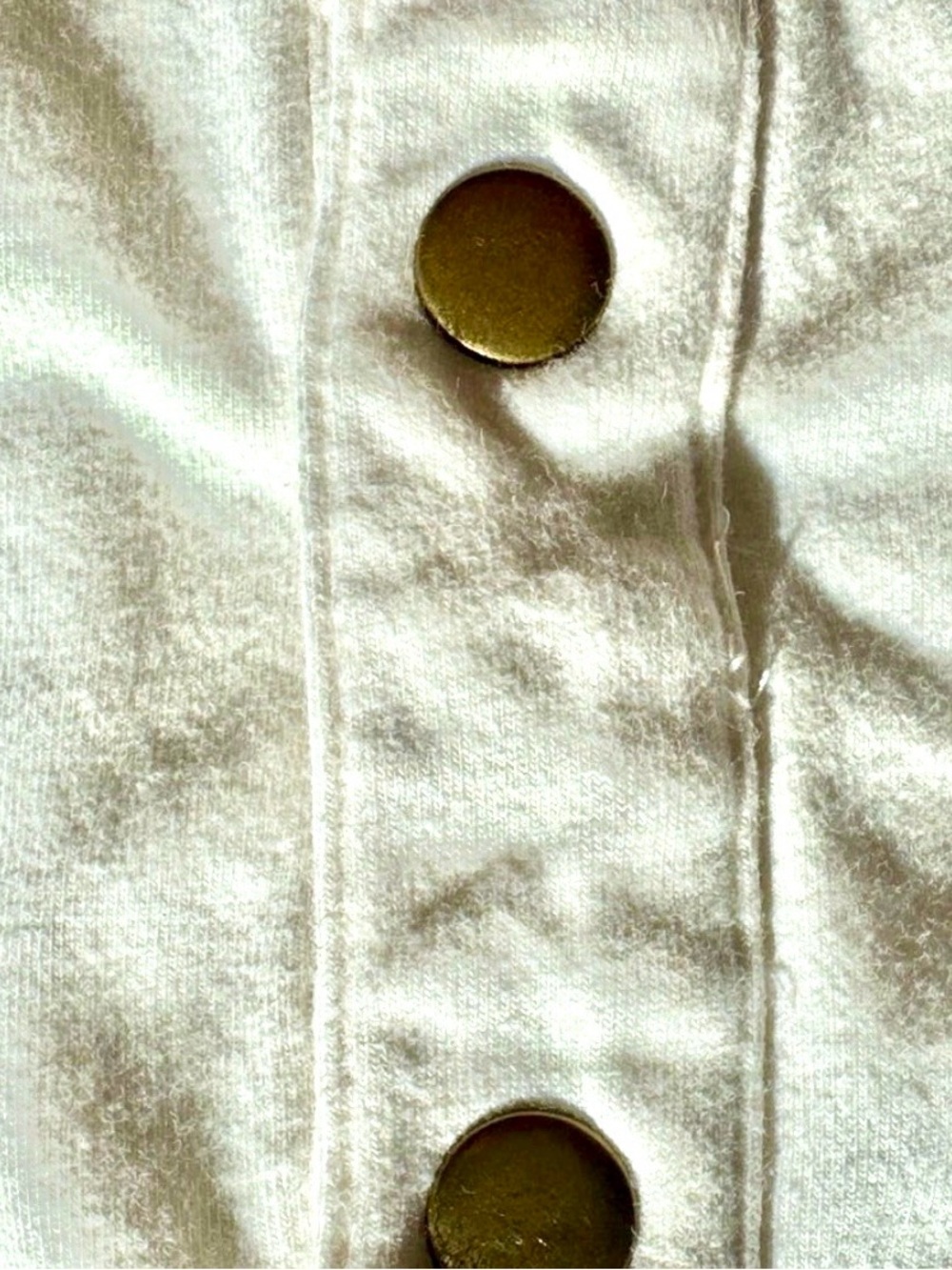 Aventura Peri Cream Snap-Up Top - Picture 5 of 5